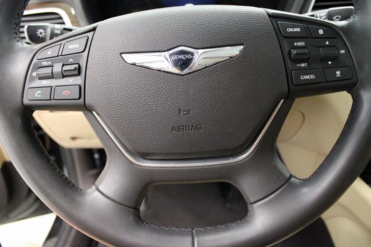 2018 Victoria Black Genesis G80 3.8